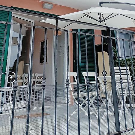 Apartamento “L'Alcova Delle Sirene” Bergeggi Exterior foto
